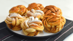 Easy Cinnamon Rolls in muffin pan