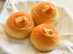 custard rolls recipe