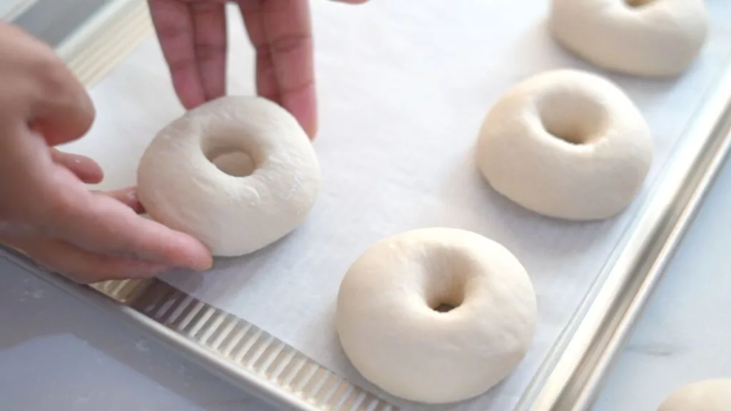 shaping bagels