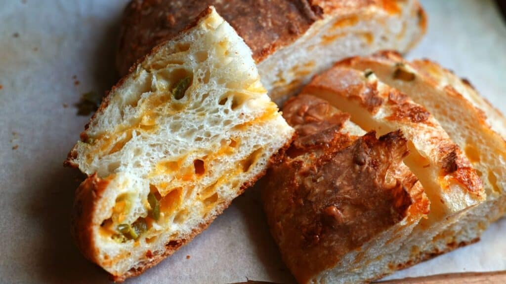 No Knead Jalapeno Cheddar Bread Recipe MerryBoosters