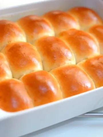 The BEST Buttery One-Hour Dinner Rolls