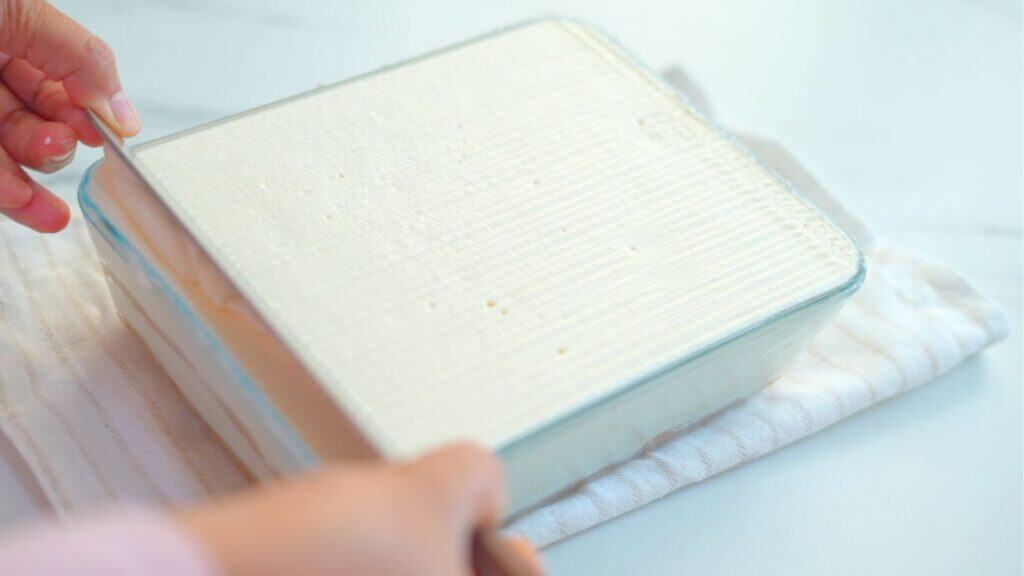 chill the tiramisu in refrigerator
