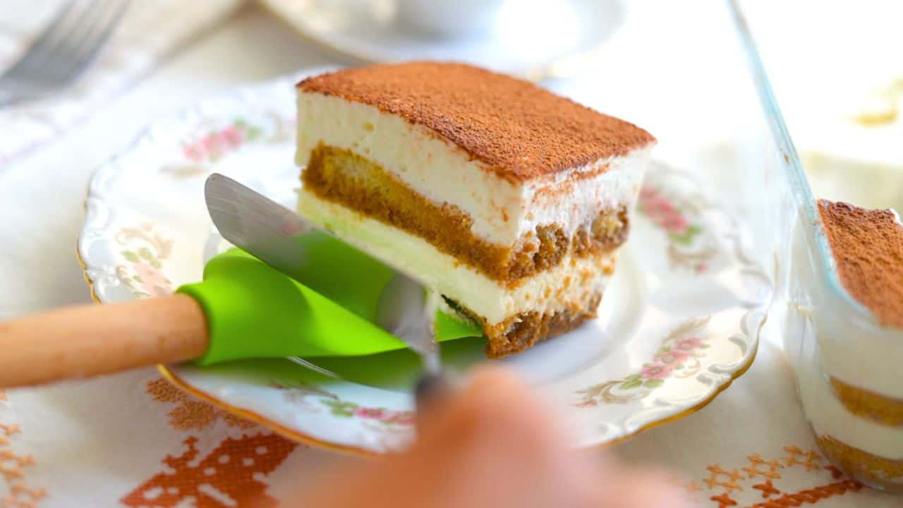 Easy, No Bake Tiramisu recipe without Mascarpone and Egg!