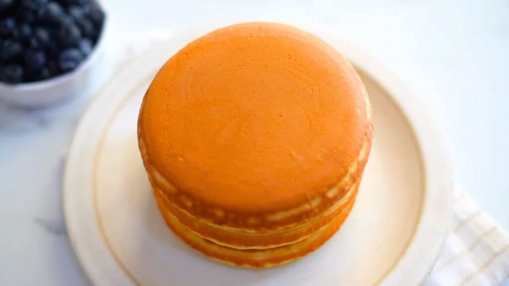 fluffy nutella stuffed pancake