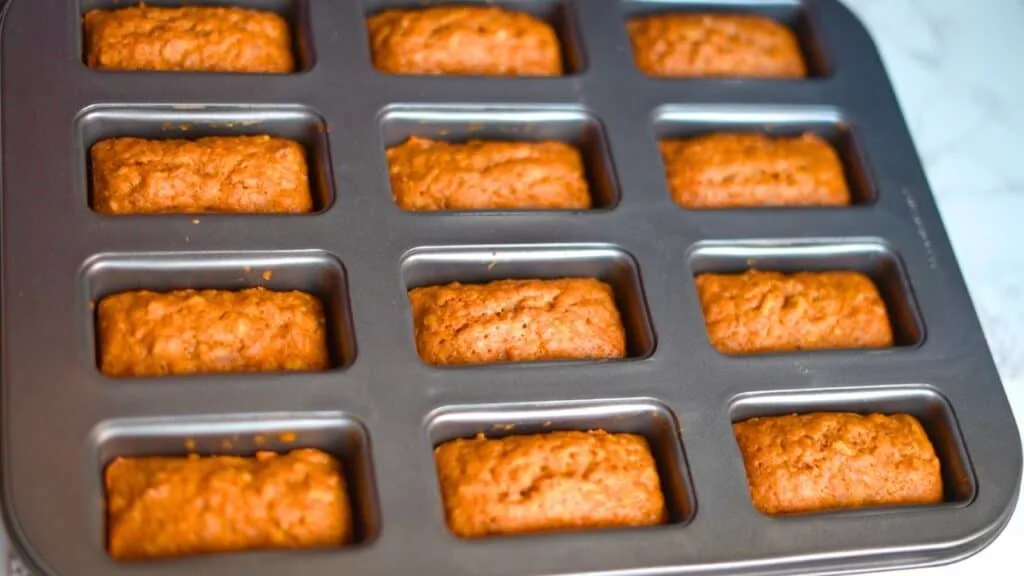 mini carrot walnut cake