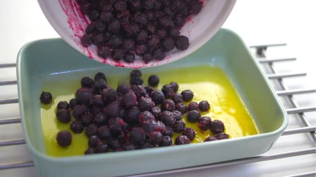 how to make blueberry cobbler