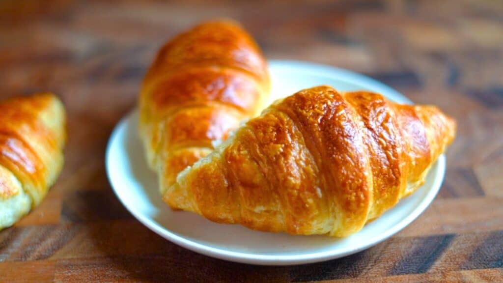 beginner friendly shortcut croissant recipe