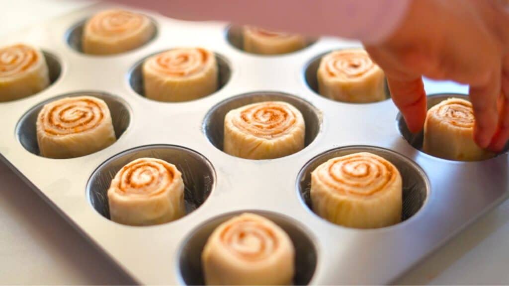 easy cinnamon sugar morning buns