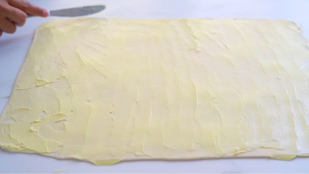 easy method for making sourdough croissants