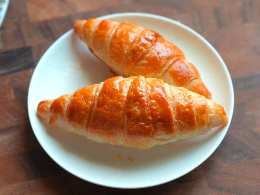 easy sourdough croissant recipe