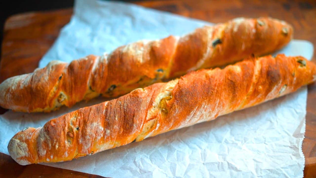 Olive Baguette Recipe (only 5 ingredients)