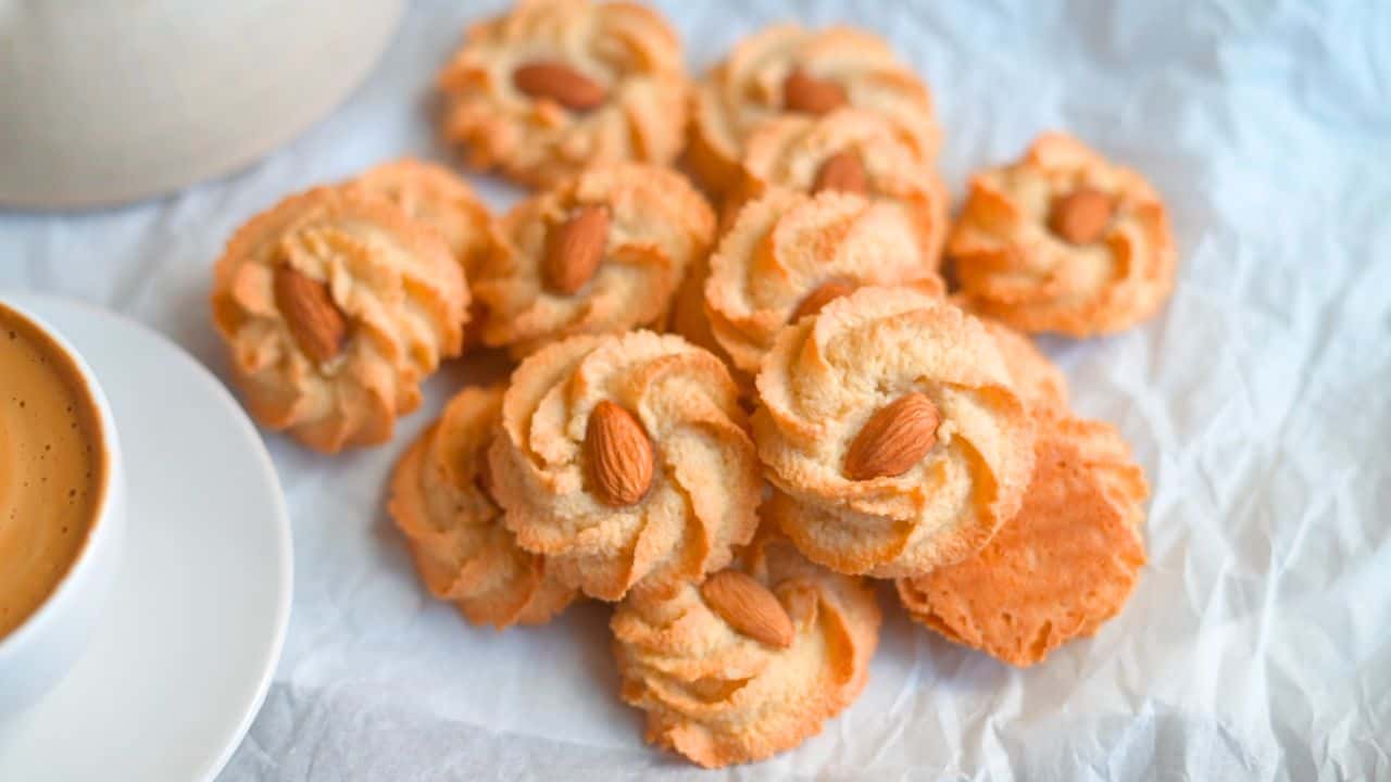 almond cookies recipe with almond flour